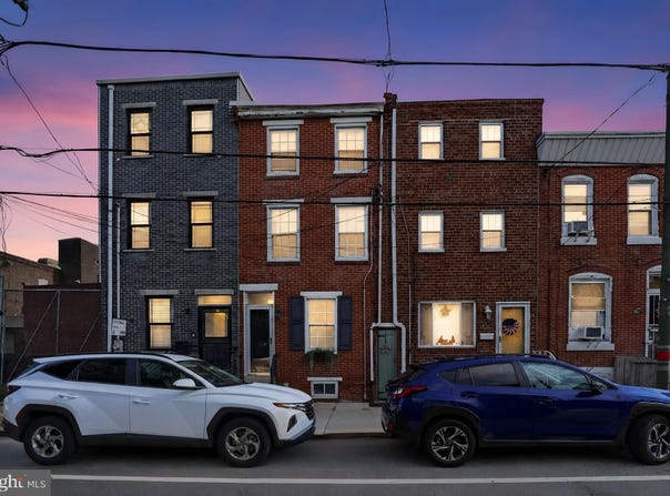 128 TASKER Street, PHILADELPHIA, PA 19148