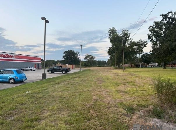1129 La Hwy 1, Donaldsonville, LA 70346