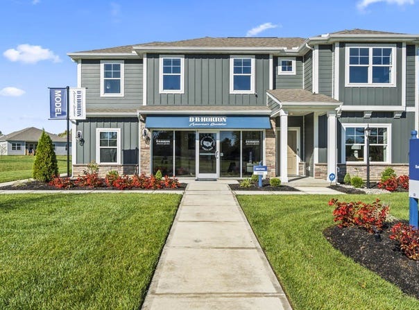 3639 Heritage Farm Ln, Batavia, OH 45103