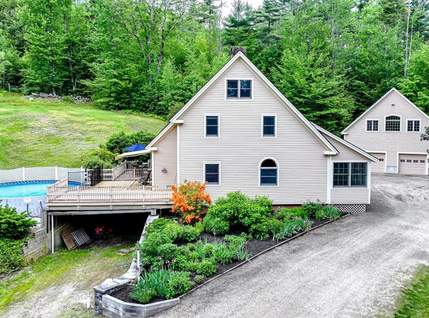 370 Center Conway Road, Brownfield, ME 04010