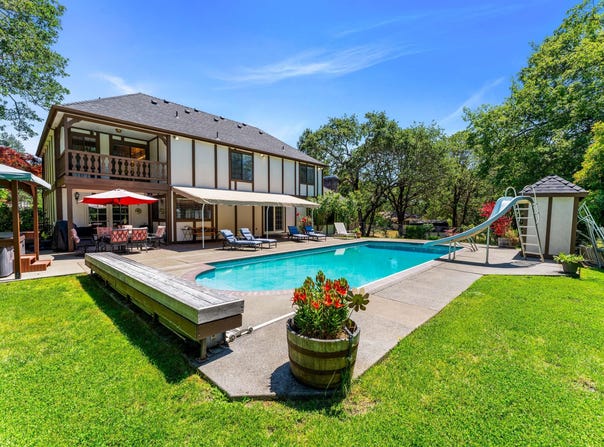 180 Horseshoe Drive, Grants Pass, OR 97526