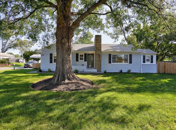 8231 FORT SMALLWOOD Road, BALTIMORE, MD 21226