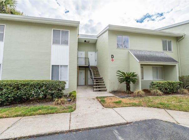 600 FAIRWAYS CIRCLE, OCALA, FL 34472