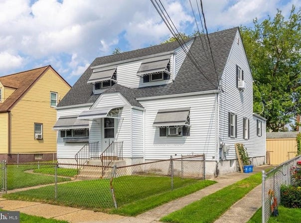 1149 MADISON AVENUE, BELLMAWR, NJ 08031