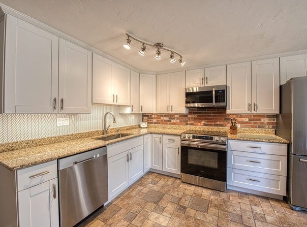 169 Norton Ave, Easton, MA 02375
