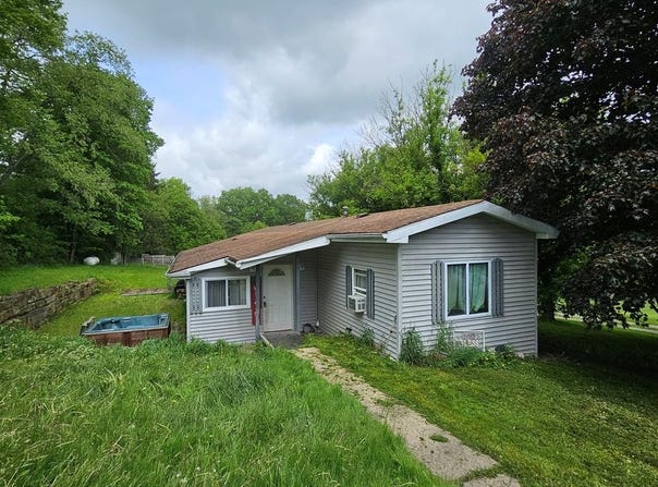 107 Olive Drive, Shippenville, PA 16254