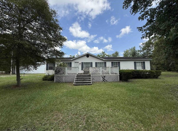 381 Cherokee Dr., Georgetown, SC 29440