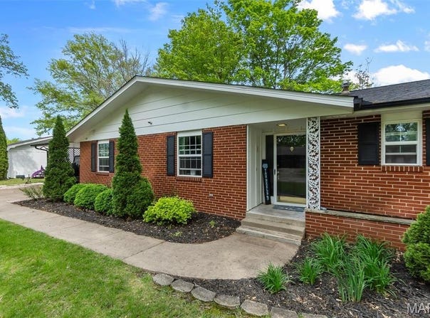 1823 Westridge Drive, Cape Girardeau, MO 63701