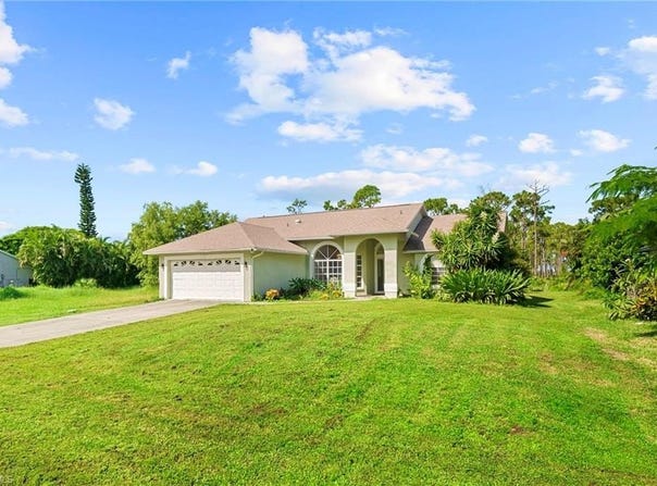 3730 SW 21st Pl lot: 9, CAPE CORAL, FL 33914