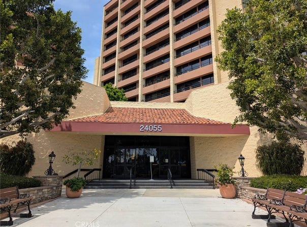 24055 Paseo Del Lago, Laguna Woods, CA 92637