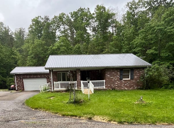 2248 McCune Cemetery Road, Jackson, OH 45640