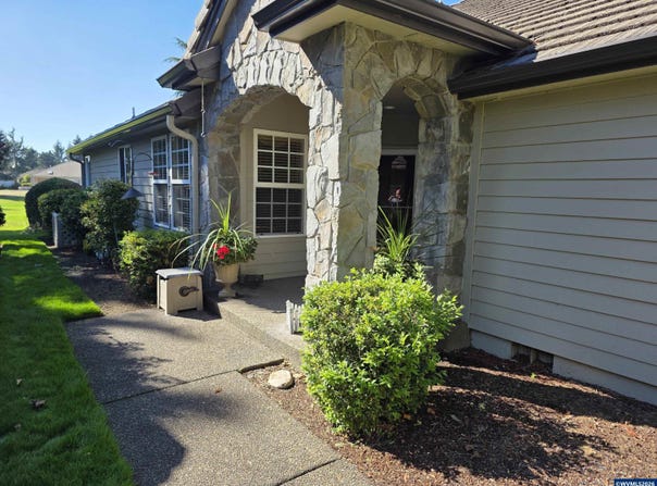 6425 Castle Lake Ct N, Keizer, OR 97303