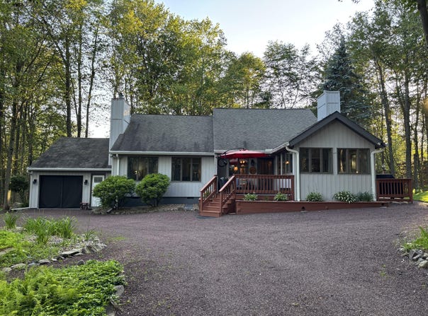 1161 Deer, Pocono Pines, PA 18350