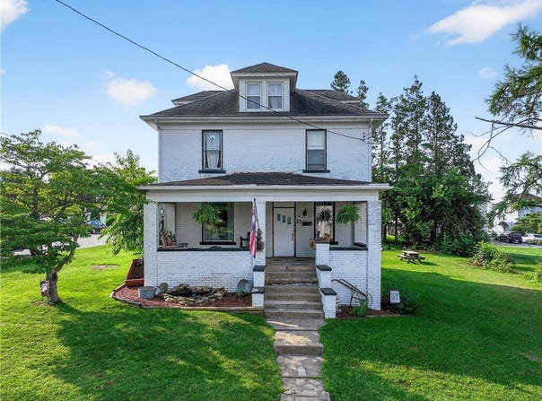 401 S Grant St, Scottdale, PA 15683