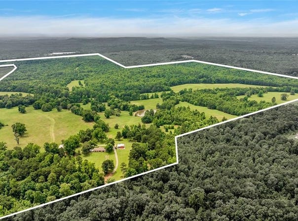 9822 Nasturtium Road, Ore City, TX 75683
