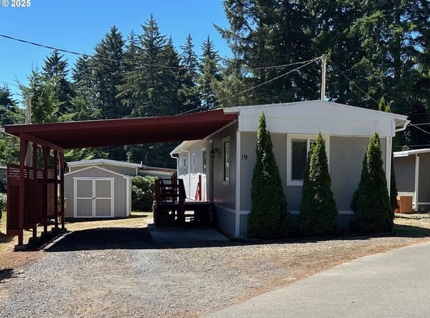 5170 GRAND AVE, Florence, OR 97439