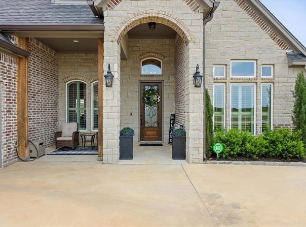 2141 Vanderbilt Drive, Weatherford, TX 76088