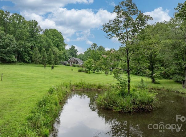 3659 Vashti Road, Taylorsville, NC 28681