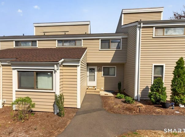 62 Monticello Drive, Branford, CT 06405