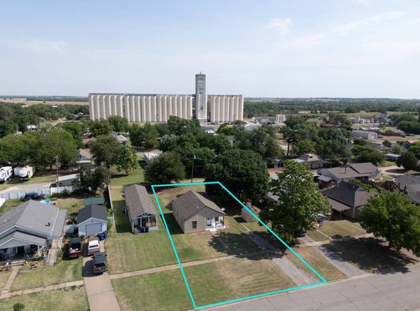 1024  Choctaw Street, Alva, OK 73717