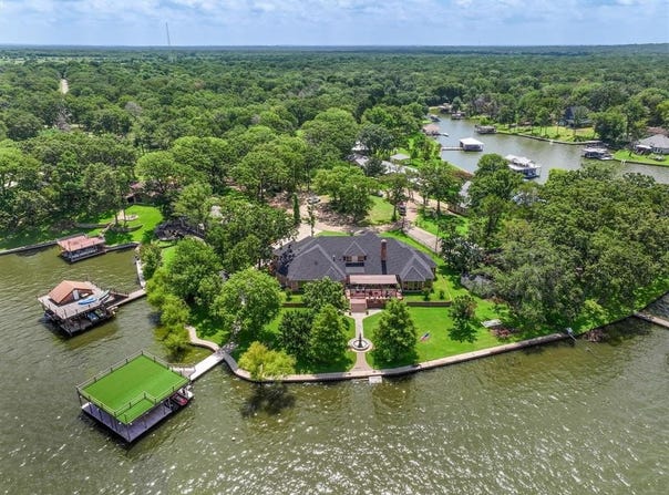 106 Lynne Circle, Mabank, TX 75156