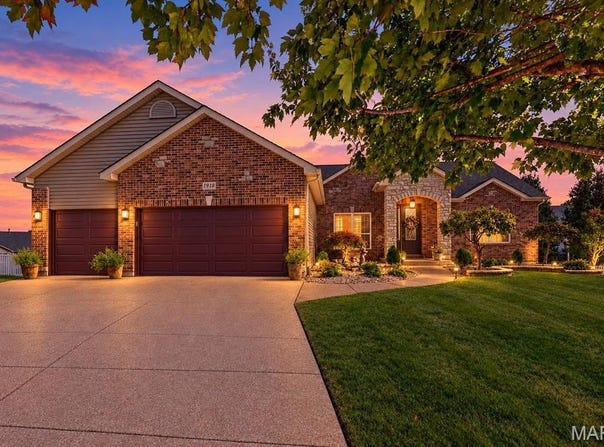 1918 Homefield Prairie Court, O'Fallon, MO 63366