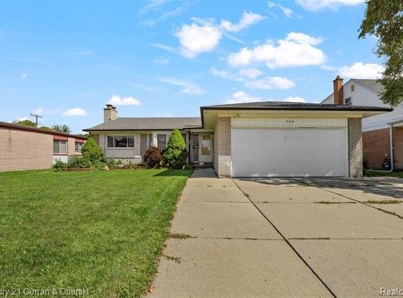 704 N Inkster Road, Dearborn Heights, MI 48127