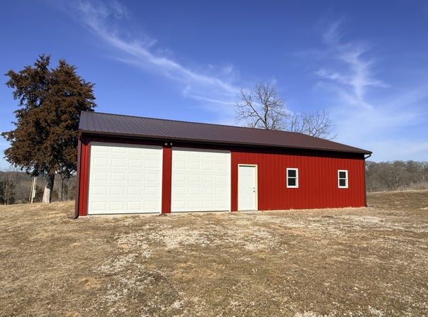 1382 Big Buffako Rd, Stover, MO 65078