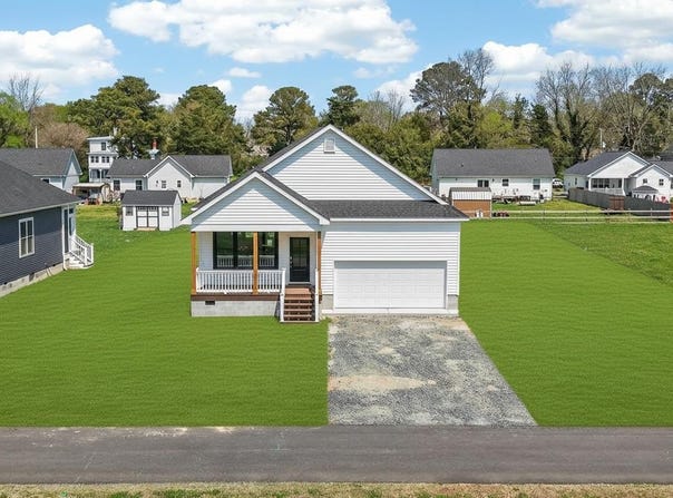 13 JEFFERSON ST, ONANCOCK, VA 23417