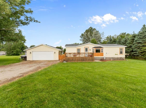 W4356 COUNTRY Lane, CECIL, WI 54111-0000