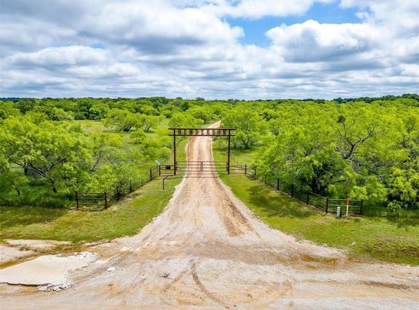 7203 Pump Station Road, Jacksboro, TX 76458