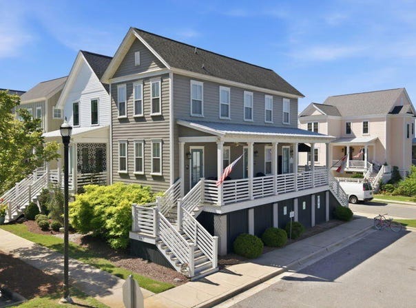 E Water Street, Washington, NC 27889