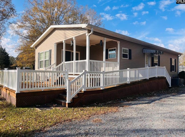 139 Harbors End Drive, Saluda, SC 29138-0000