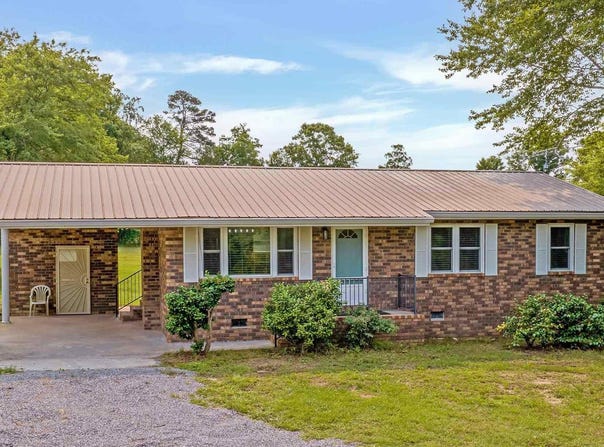 353 County Road 272, Fort Payne, AL 35967