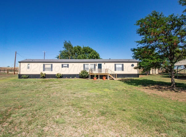 2420 E Willow Creek Drive, Amarillo, TX 79108
