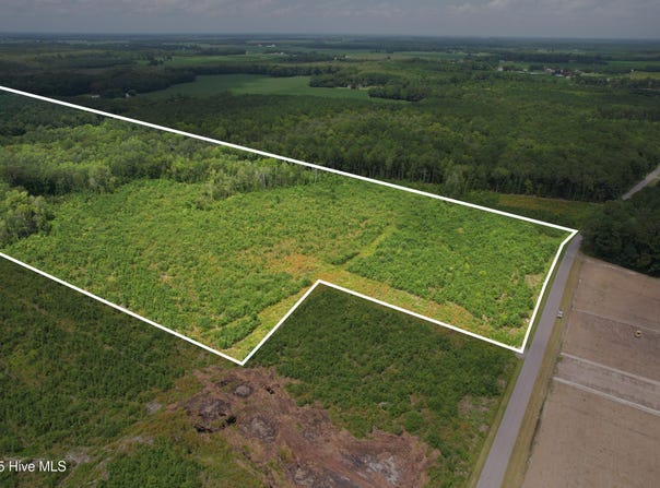 1 Boat Ramp Road, Hertford, NC 27944