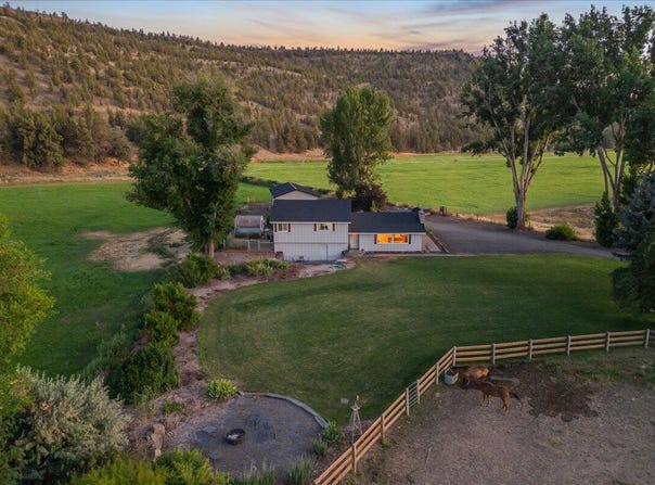 100 NE Jumping Grass Lane, Prineville, OR 97754
