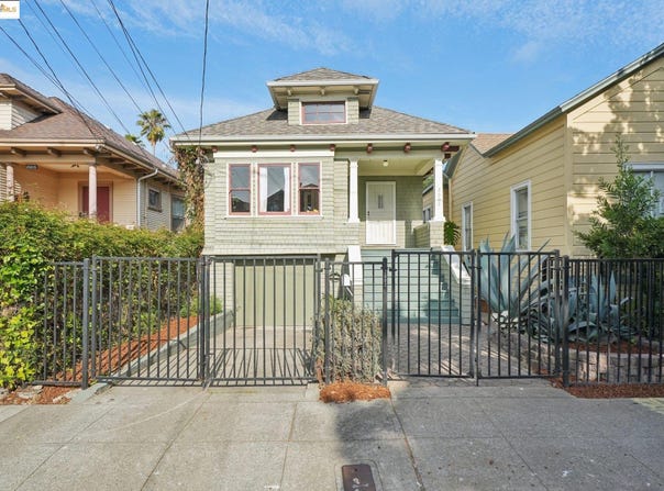 2002 Chestnut St, Oakland, CA 94607