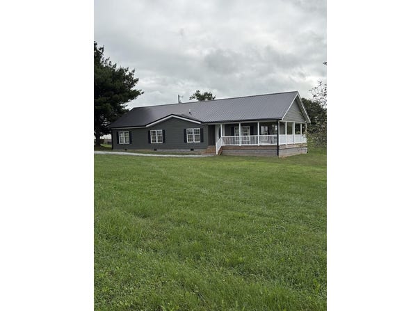 2840 Helena Rd., Flemingsburg, KY 41041