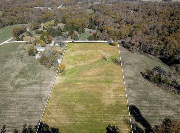 003 E 1650 Road, Stockton, MO 65785