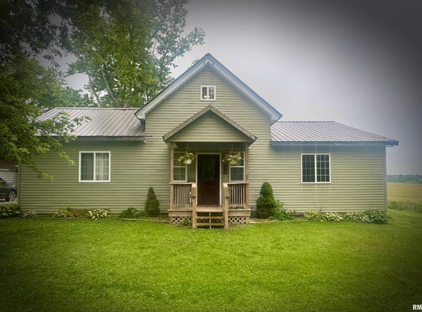 442 W OAK Street, Smithfield, IL 61477
