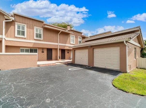 4341 Coral Springs Drive, Coral Springs, FL 33065