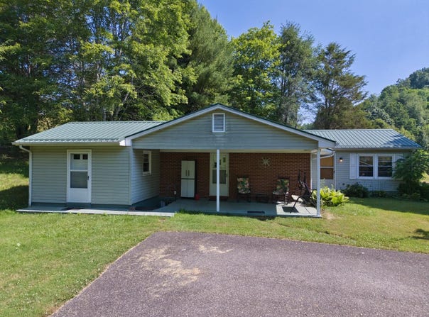 3456 DUGSPUR Road, Dugspur, VA 24325