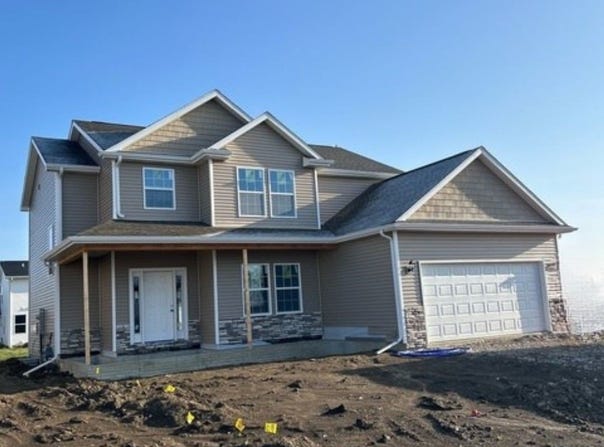 311 Sutton Drive, Savoy, IL 61874
