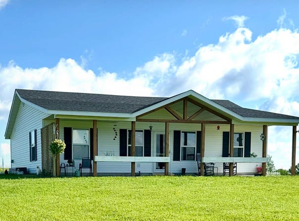 2906 Ryan Lane, Mansfield, MO 65704