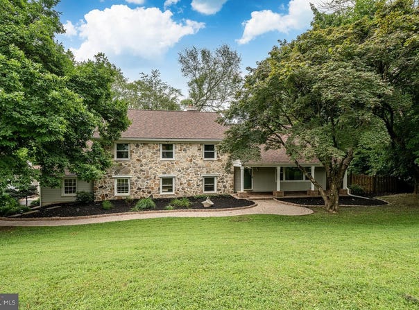 76 DOGWOOD LANE, GLEN MILLS, PA 19342