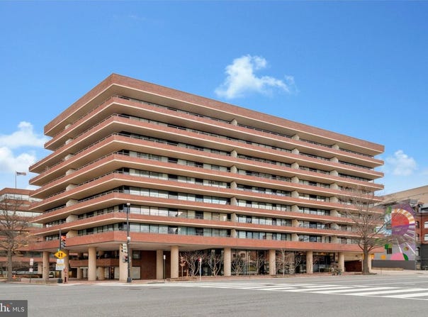 2555 PENNSYLVANIA AVE NW #418, WASHINGTON, DC 20037