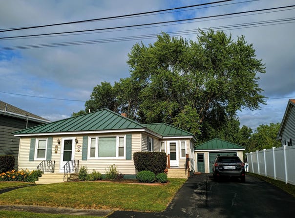 16 Frawley Street, Winslow, ME 04901