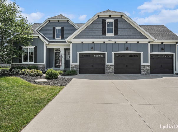 1620 Kingsland Drive SW, Byron Center, MI 49315