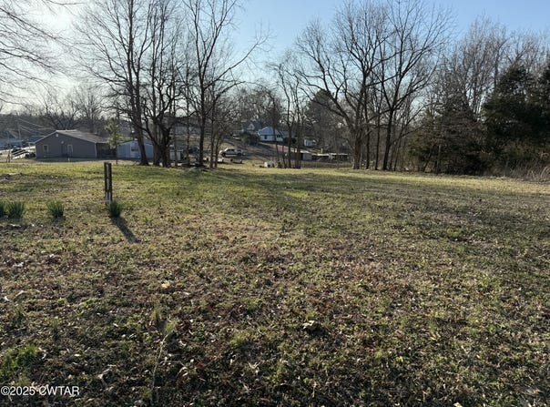 114-116 Powell Street, Bradford, TN 38316